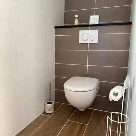 度假居 Maison Familiale Avec Jardin A *