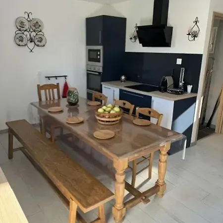 Maison Familiale Avec Jardin A * 圣梅内乌勒